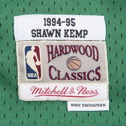 shawn-kemp-seattle-supersonics-1994-95-green-swingman-SMJYAC18105-SSUDKGN94SKE-2